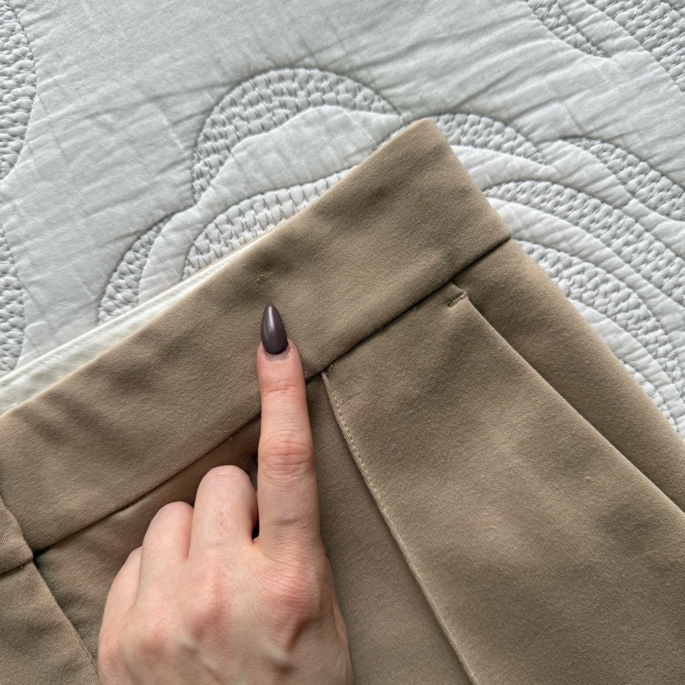 Tailored High-Rise Wide-Leg Pants in Camel/Tailored Beautiful luxury slacks!! - Picture 15 of 16
